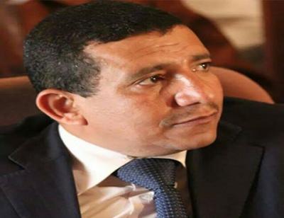 مسئول بمحافظة إب يكشف سبب سيطرة الحوثيين على المحافظة، ومن المسئول الذي يريدون الإطاحة به