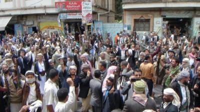 تعثر توقيع الاتفاق النهائي للتهدئة في إب بين الحوثيون والقبائل، وسبب جديد للتعثر