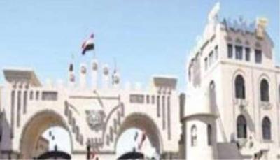 امرأة تتسبب بفرار جماعي من داخل مسجد التوجيه المعنوي للجيش في العاصمة