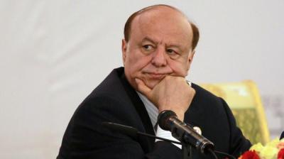 الفرنسية : قيادات في حزب المؤتمر اليمني ترفض اقالة هادي
