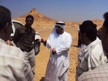 بأكثر من مائة عشرين مليون ريال: صندوق الاعمار بساحل حضرموت يسلم متضررين في القطاع الكلي منازلهم. بأكثر من مائة عشرين مليون ريال: صندوق الاعمار بساحل حضرموت يسلم متضررين في القطاع الكلي منازلهم.
