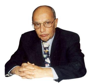 عبد الكريم الإرياني: مهندس الظل لهادي ومثير غيظ صالح "متر على الأرض، وسبعة أمتار تحتها"