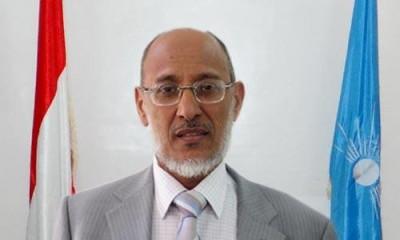 زيد الشامي يفجر مفأجاة ويتبرأ من الحوثيين ويعتذر من كوادر حزبه الرافضين للتصالح