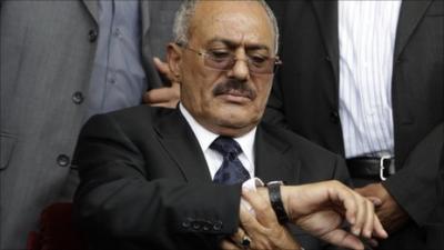 اليمن: حزب صالح يلمح بالإعلان عن مجلس عسكري لإدارة شؤون البلاد بعد فشل هادي