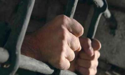 الإطاحة بأحد أخطر عصابة السرقات في أمانة العاصمة (تفاصيل)