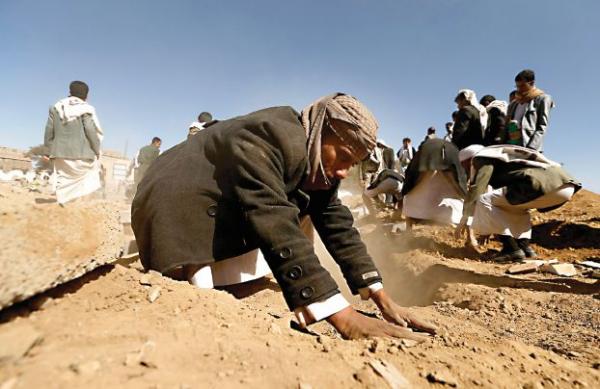 مقتل 35 باشتباكات بين الحوثيين والقبائل في رداع