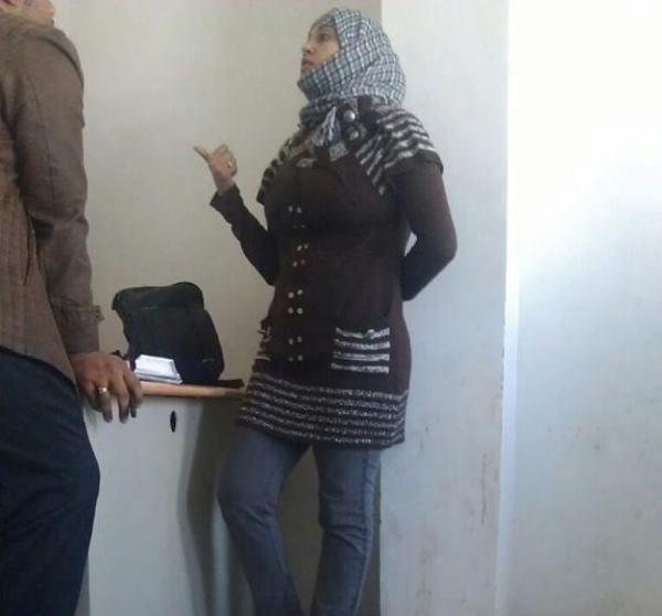 لماذا طرد قاضي محكمة (غرب تعز)هذه المحامية الشابة من قاعة المحكمة؟