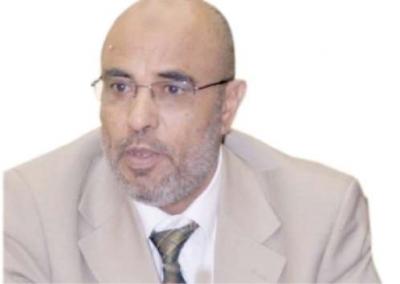 البروفسور العسلي: الرئيس هادي لديه صلاحيات مطلقة لا يتمتع بها إلاّ رئيس كوريا الشمالية