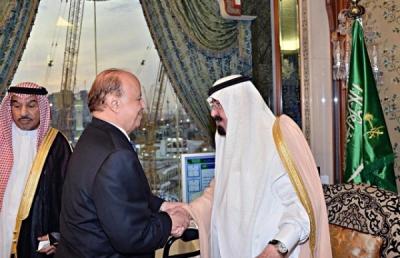 السعودية تخسر حديقتها الخلفية وحزامها الأمني باليمن.. والرياض تسببت بانقلاب الحوثي على هادي