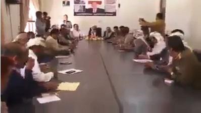 شاهد بالفيديو" محافظ مأرب يؤكد حبس الرئيس السابق "هادي" ويعلن استقلال مأرب عن صنعاء وتفاصيل أخرى