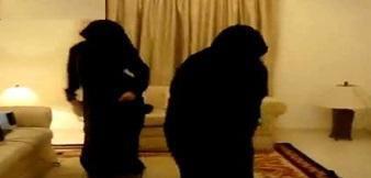 ضبط أمرأة ورجل يديران منازل للدعارة بصنعاء