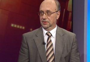 خبير في الشئون اليمنية: ثورة الشباب في اليمن تميزت عن نظيراتها في مصر وتونس بسب التشرذم الذي تتصف به قوى المعارضة