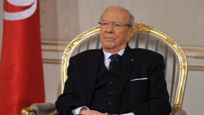 "السبسي" يطرد السفير الأمريكي.. ويرفض الرد على اتصال "أوباما"
