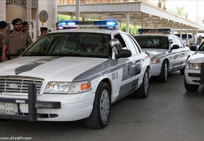 السعودية: الإطاحة بأربعة جناة بينهم "يمني" ارتكبوا جريمة قتل بشعة بحق أم وابنتها حرقاً