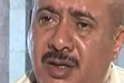 الشايف: هادي حراً طليقاً وهو الرئيس الشرعي للبلاد