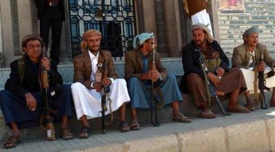 جيران هادي يروون معاناتهم على أيدي الحوثيين بعد مغادرة الرئيس