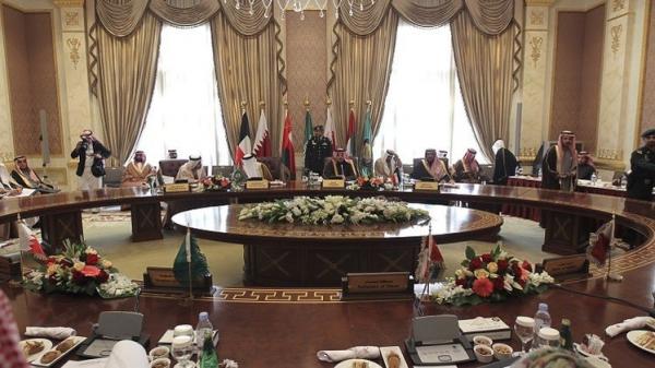 قطر: اول رد خليجي على المناورات الحوثية بالقرب من الحدود السعودية