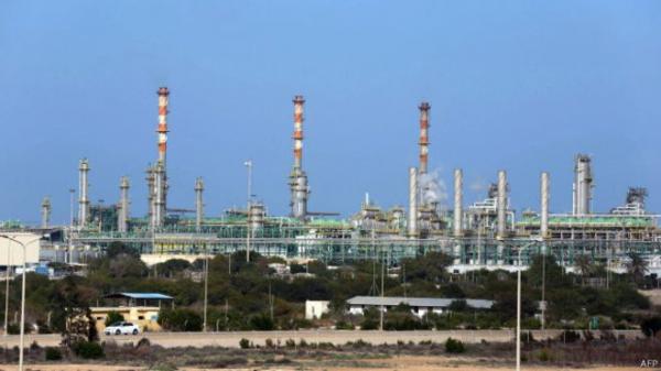 السعودية تستبعد ارتفاع أسعار النفط مجددا إلى أكثر من 100 دولار للبرميل