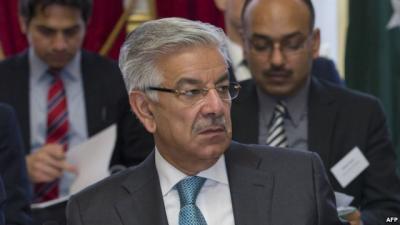 إيران تدعو السعودية لوقف الغارات على الحوثيين وباكستان تنفي مشاركتها 