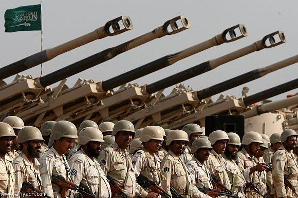 محلل أمريكي: مصر والسعودية ترتكبان خطأ كارثياً بالتدخل البري وسيواجهان تحديات كبيرة وصعبة من الحوثيين