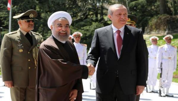 أردوغان يطالب بالتعاون لوقف الموت في سورية والعراق 