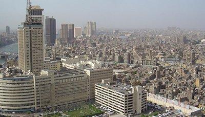مصدر بالسفارة اليمنية في القاهرة: خمسة آلاف مواطن يمني عالقين في مصر