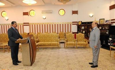 من هو نائب رئيس الجمهورية اليمنية الجديد " خالد محفوظ بحاح" ( سيرة ذاتية) 