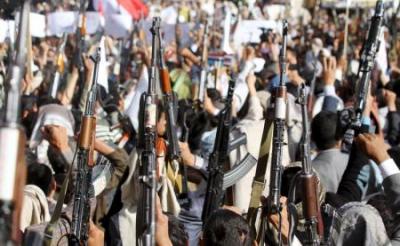 الحوثيون يدعون لمحادثات برعاية الأمم المتحدة بعد توقف القصف بقيادة السعودية
