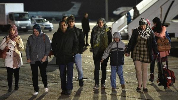 روسيا تجلي أمريكيين من اليمن.. وواشنطن تقف مكتوفة اليدين