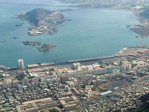 تقرير سير الاشتباكات في محافظة عدن، وخارطة المناطق التي يسيطر عليها الحوثييون والمقاومة، وأين تقع أشد المعارك (تفاصيل خاصة)