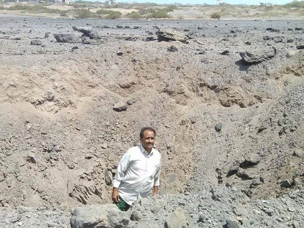 اللجنة الدولية للصليب الأحمر ومنظمة أطباء بلا حدود تنتقدان هجمات التحالف على شرايين الحياة في اليمن، وتدمير المطارات