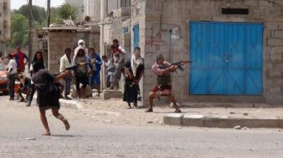 عدن..معارك عنيفة عقب محاولة الحوثيين فتح خط امداد لهم يربط شمال المدينة بجنوبها
