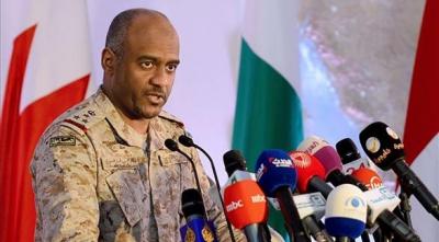 عسيري يتحدث كيف يتم توجيه الضربات الجوية ويوجه انتقادات لاذعه لإيران