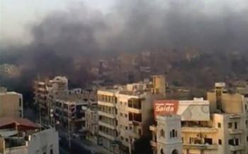  نزوح ألف عائلة عن حماة وقوات الأسد "تحاصر" حتى المعلومات، و سبعة قتلى برصاص الأمن السوري وعشرات الجرحى بعد صلاة التراويح  
