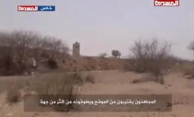 شاهد فيديو لحظة اقتحام موقع المصفق العسكري السعودي وتدمير ابراج عسكرية بجازان نشرته قناة المسيرة