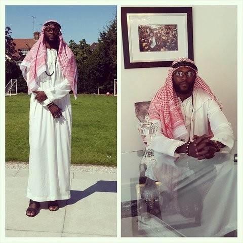 بالفيديو والصور.. مهاجم فريق توتنهام الإنجليزي يعلن إسلامه
