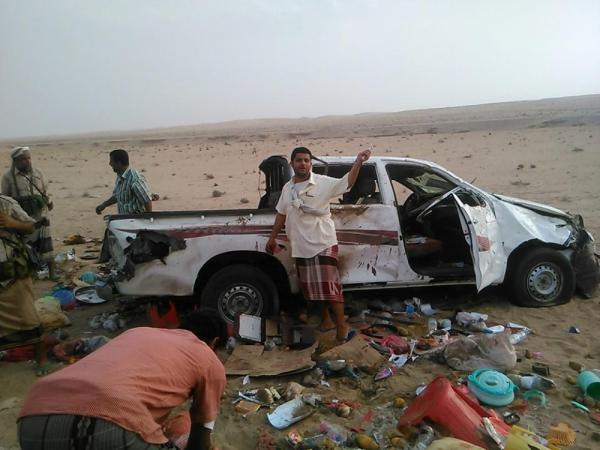 تفاصيل غارات دموية اودت بحياة اكثر من 35 شخص في سوق المواشي بلحج ومدينة عدن