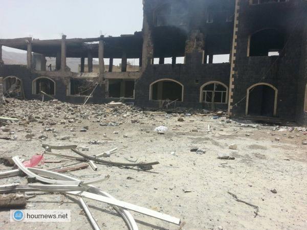 شاهد بالصور كيف تحولت قاعة زهرة المدائن بصنعاء بعد قصفها من قبل طيران التحالف اليوم 