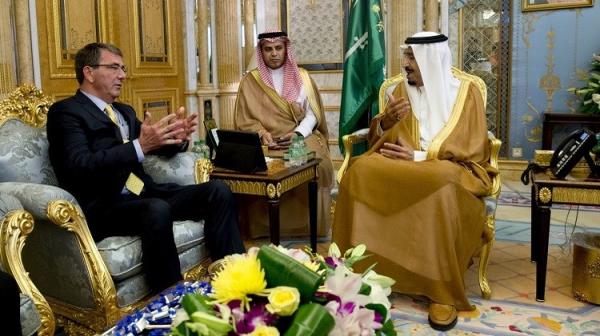 كارتر في الرياض لطمأنتها بشأن نووي إيران