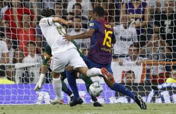 تعادل إيجابي بين ريال مدريد وبرشلونة في ذهاب كأس السوبر المحليّة 
