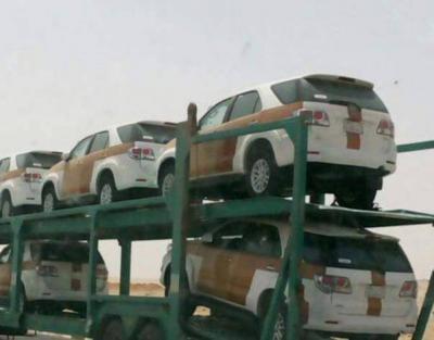 شاهد بالصور سيارات الشرطة الجديدة في عدن والمقدمة من دول التحالف شاهد بالصور سيارات الشرطة الجديدة في عدن والمقدمة من دول التحالف