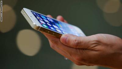 تفقد هاتفك قد يكون واحداً منهم: قراصنة يسرقون بيانات من 200 ألف حساب لعملاء "أي فون"