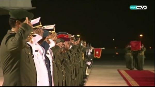 وصول جثامين الجنود الإماراتيين القتلى إلى أبو ظبي (فيديو)