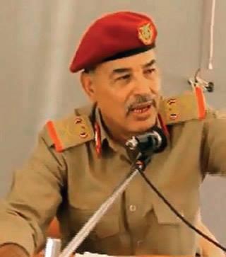 أحد قادة هادي الكبار يقدم استقالته من قيادة المنطقة العسكرية الرابعة (الإسم + نص الاستقالة)