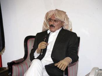 في أول مقابلة تجرى معه منذ عودته: الرئيس صالح يؤكد عدم تخليه عن السُّلطة للمنشقين عنه.. ويحذر من حرب أهلية