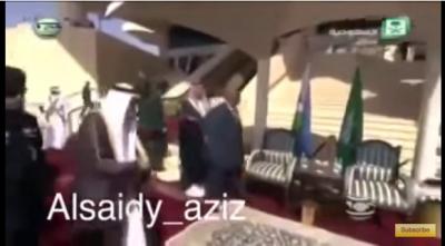 بالفيديو.. حركة سريعة من حارس الملك سلمان لحظة استقبال رئيس دولة لاتينية