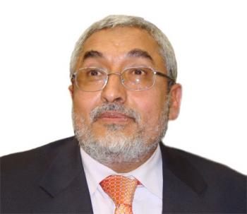 الناطق باسم احزاب الللقاء المشترك يؤيد نقل تعامل مجلس الأمن مع الملف اليمني