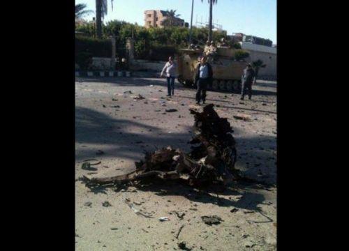 مقتل ستة بينهم قاضيان في انفجار استهدف فندقا بالعريش المصرية