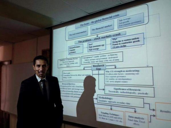 الدكتوراه مع مرتبة الشرف للباحث اليمني/ بدر علي الجمرة من جامعة اوتارا الماليزية 