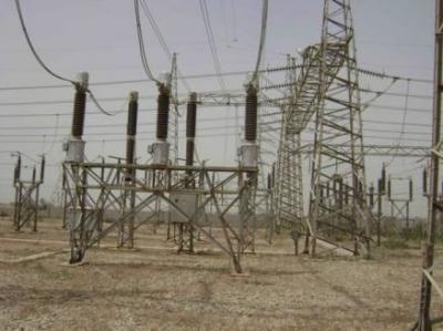 مدير الكهرباء يعلن البدء بإصلاح خطوط الطاقة، ويكشف البرنامج الزمني لإعادة الكهرباء إلى صنعاء